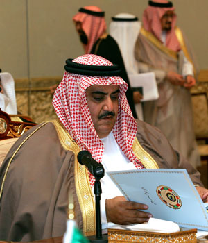 Gulf Arab leaders to get tough on Iran, Syria