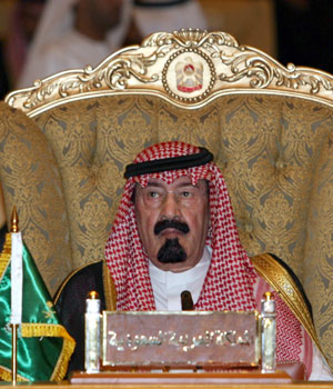 Gulf Arab leaders talk tough on Iran and Syria