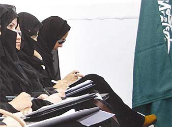 Lack of knowledge Main Cause for Stock Market Losses for Saudi Women