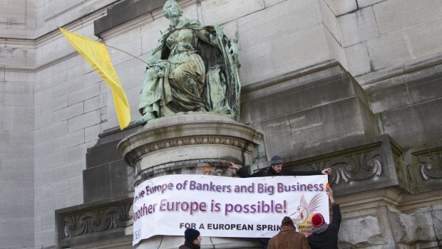 ‘Abolish austerity’ Brussels protesters tell EU leaders
