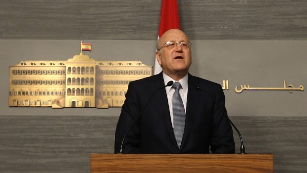 Mikati Resigns as Political Crisis in Lebanon Deepens
