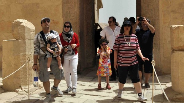 Cairo and Tehran Dispute Tourism Restrictions