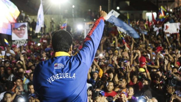 Tight Win for Chavez’s Heir Spells Uncertainty for Venezuela