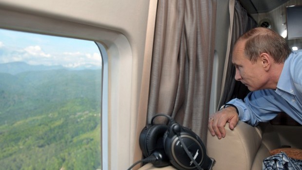 Russia’s Putin to take to the air for Kremlin commute