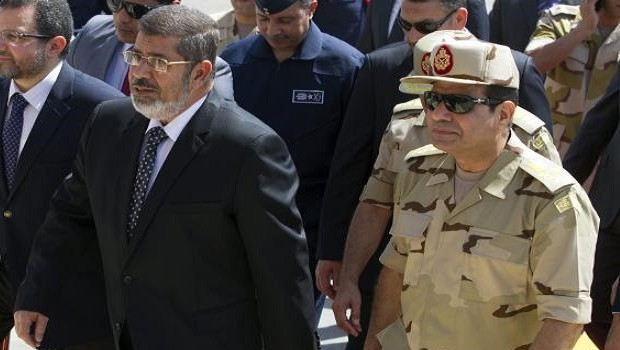 Egyptian army gives politicians a week to solve impasse