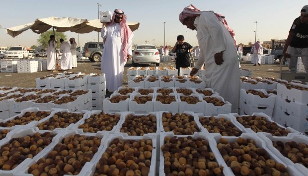 Saudi food and retail sectors enjoy Ramadan dividend