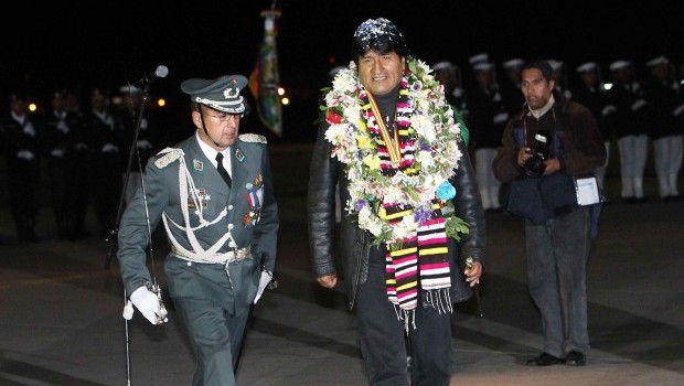 Morales back in Bolivia after plane drama over Snowden