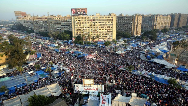 Egypt: Government plans to end rallies in Rabaa Al-Adawiya Square