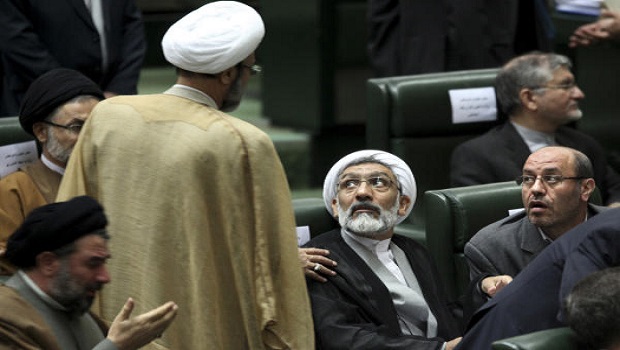 Iran: Heated debate in parliament over proposed ministers