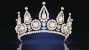 Lady Rosebery’s pearl and diamond tiara London c.1878 The Qatar Museums Authority Collection Photo © Christie's Images
