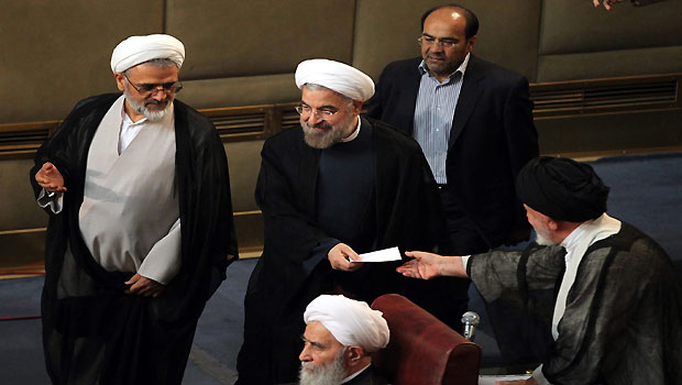 Iran’s Assembly of Experts calls on Rouhani to meet expectations