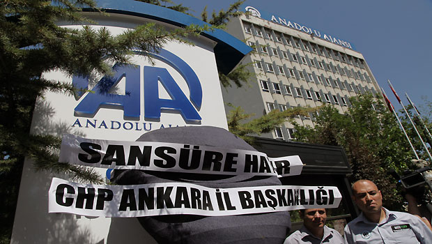 Advocacy group cites Turkey press freedom crisis
