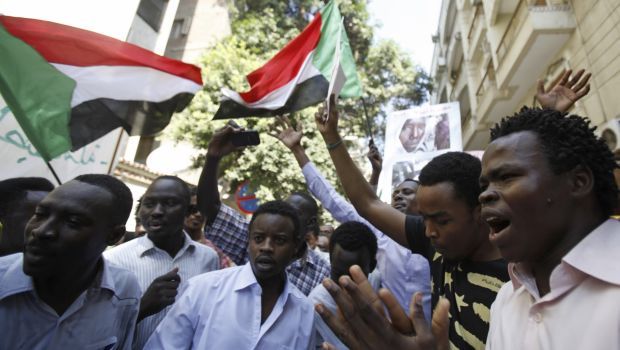 Debate: Sudan’s national salvation government has reached a dead end