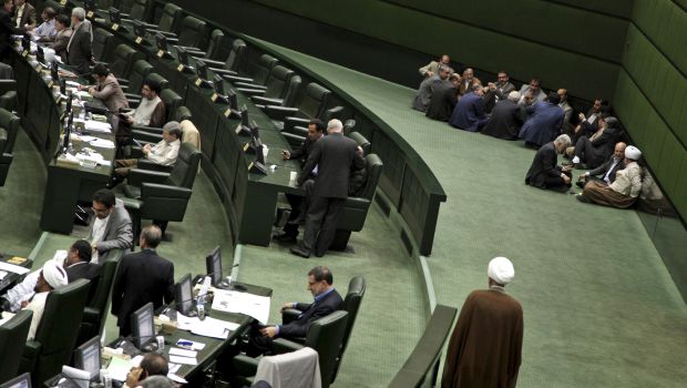 Iran: Rouhani moves to finalize cabinet