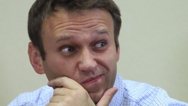 Russia: Court decides not to imprison Navalny