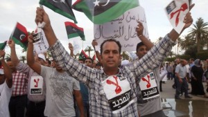 Demonstrators protest against the General National Congress (GNC) at the Martyrs' Square in Tripoli, November 9, 2013. (REUTERS/Ismail Zitouny)