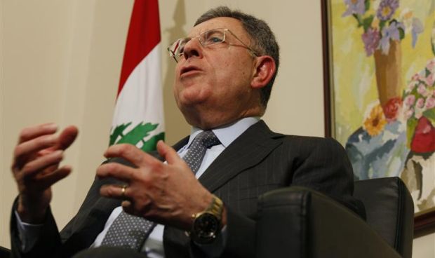 Lebanon: Fouad Siniora calls on Lebanese to persevere