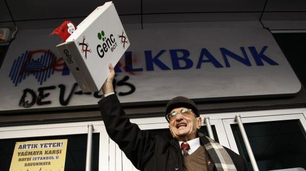 Turkey’s Halkbank says Iran business complies with law