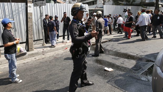 Explosion hits Bangkok protesters, wounding dozens