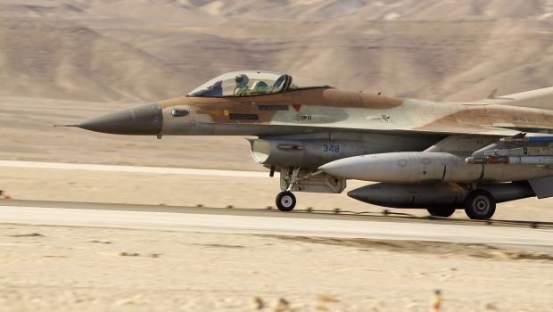 Israel airstrikes hit Lebanon–Syria border