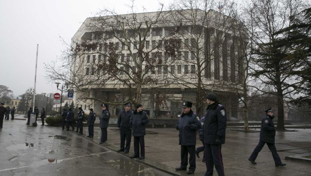 Government buildings seized in Ukraine’s Crimea