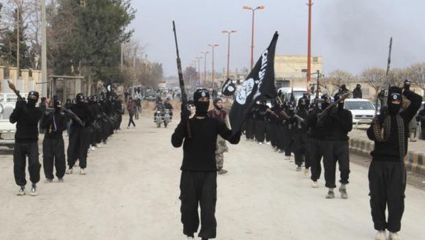 Al-Qaeda breaks links with ISIS