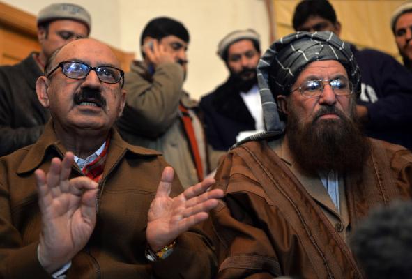 Pakistan, Taliban start peace talks in Islamabad