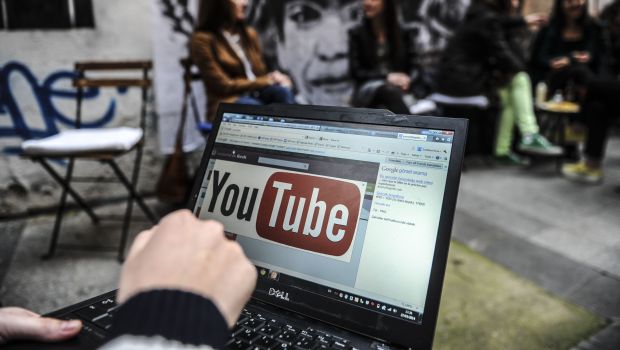 Turkey moves to block YouTube