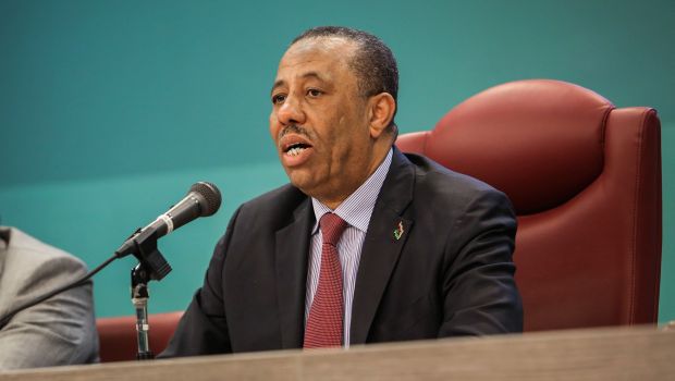 Libya: Acting PM says will halt illegal export of oil