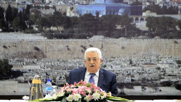 Abbas seeks wider UN role as peace talks stumble