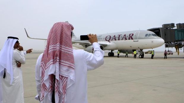 Qatar takes full control of national airline