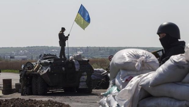 Ukraine claims advances on rebel-held positions
