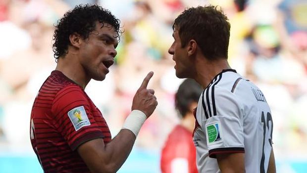 Germany mark World Cup century in style, Iran and Nigeria play out goalless draw