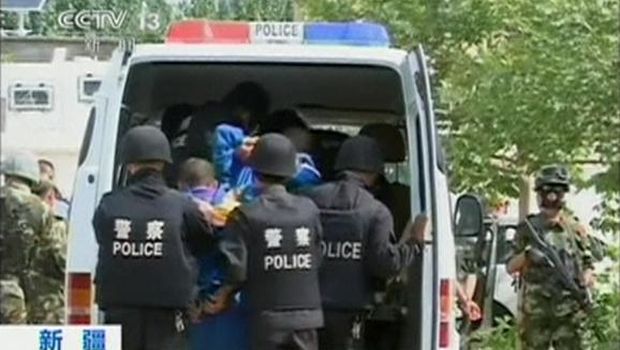 China detains 380 in month-long Xinjiang terror sweep