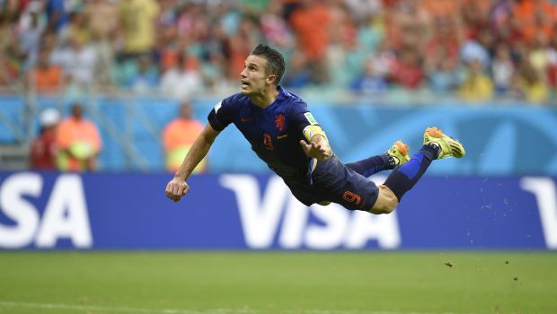 Netherlands thrashes Spain 5–1 in World Cup opener