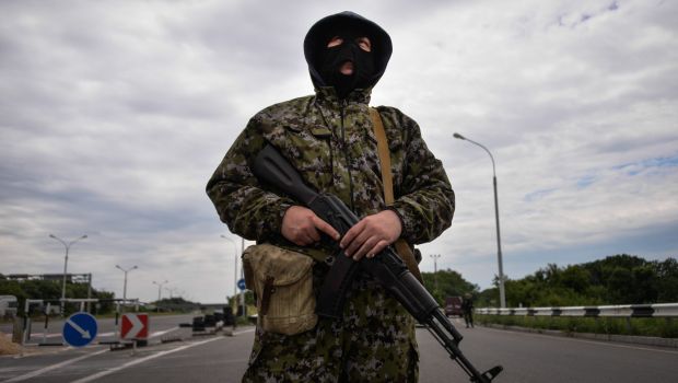 Ukraine chases rebels from strongholds as Donetsk showdown looms