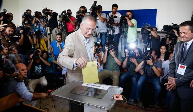 Turks vote in first direct presidential election