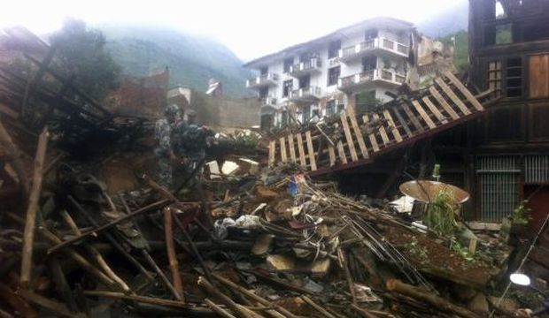 Death toll from earthquake in south China rises to 398