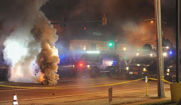 National Guard called in after second night of chaos in Ferguson, Missouri