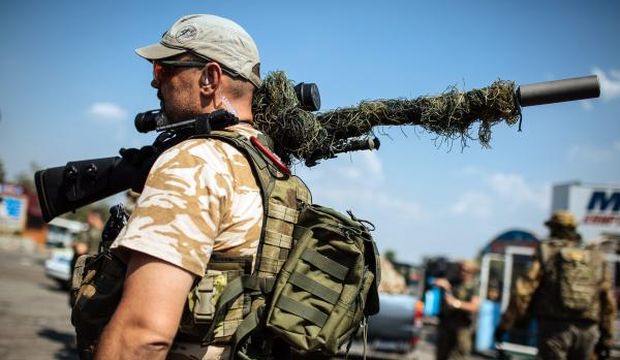 Ukraine says rebels shoot down fighter jet