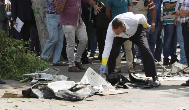 Bomb kills two policemen near Egypt’s Foreign Ministry