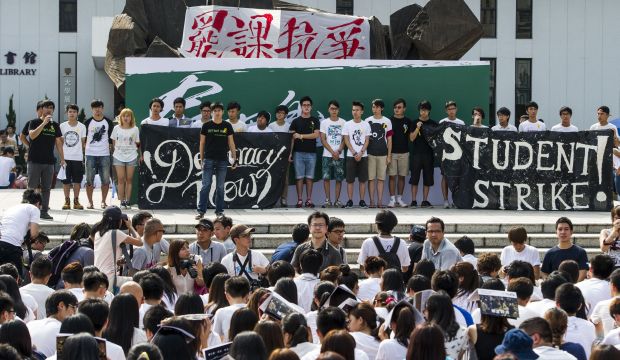 Hong Kong students begin class boycott to demand greater democracy