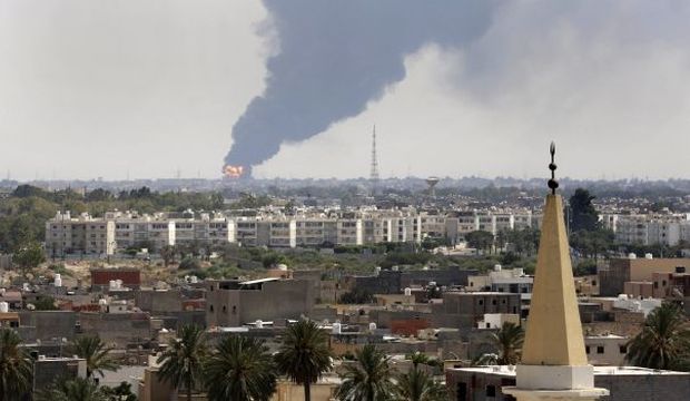 Libyan army calls on Islamists to disarm ahead of Benghazi showdown
