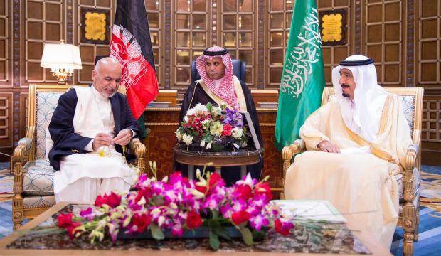 Afghan president visits Saudi Arabia