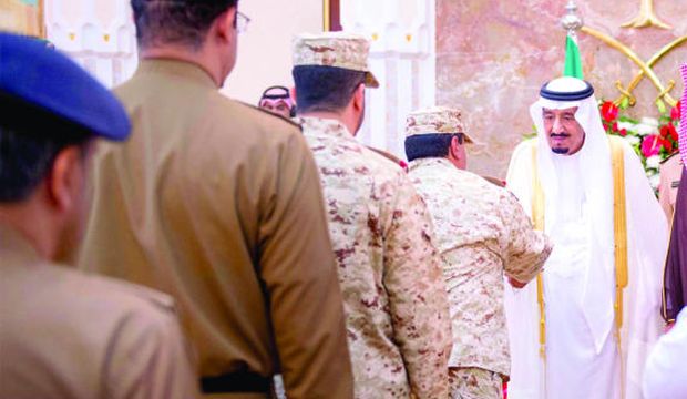 King Abdullah praises “colossal efforts” of Saudi security forces