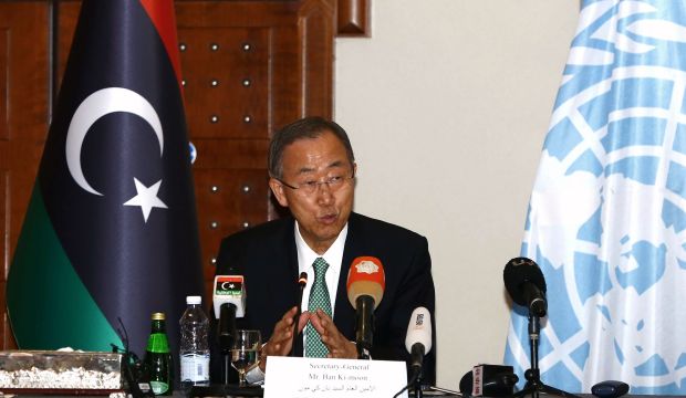 Ban Ki-moon makes surprise visit to Libya, urges dialogue