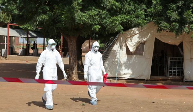 US isolates troops, Australia slaps visa ban on Ebola-hit West Africa states