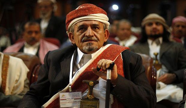 Houthis seek tribal arbitration in dispute with Ahmar tribe