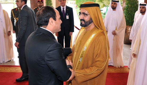 Sisi in UAE on first official visit