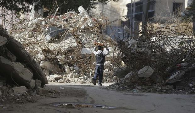 Islamist group seizes Damascus suburb from rivals: monitor